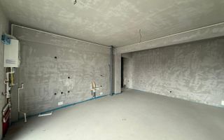 Apartament 2 camere, bloc nou, balcon, zona VIVO! - Poză 3