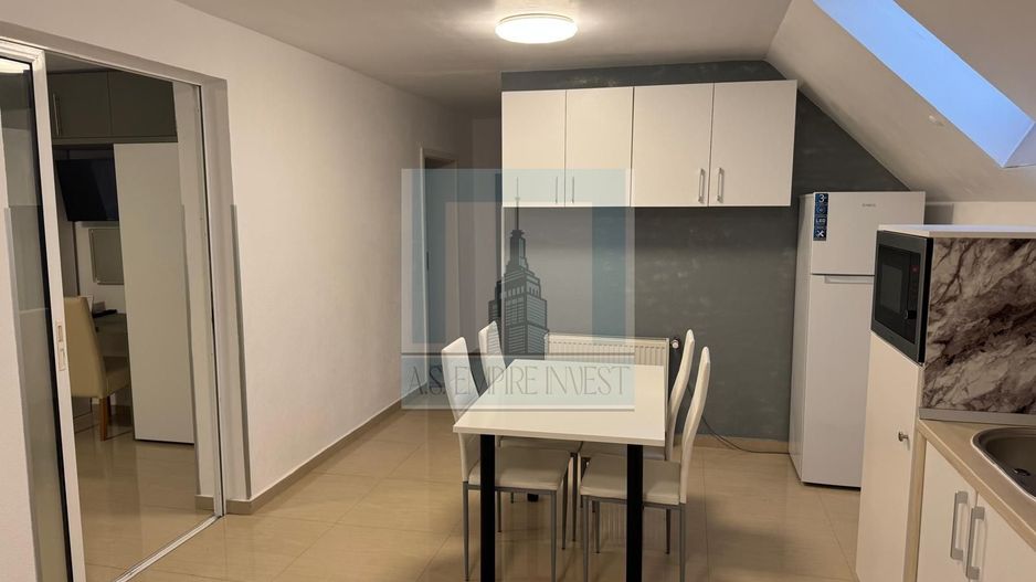 De inchiriat apartament 2 camere/ Centrul Istoric - Poză 4