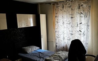 Apartament cu 3 camere , str. Bozieni - Poză 9