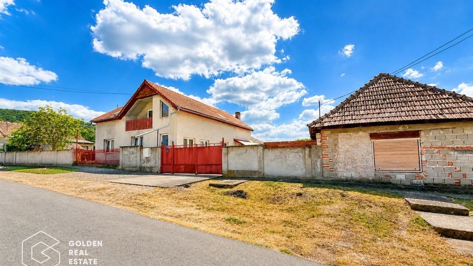 Casa P+M, teren 1578 mp, comuna Siria, comision 0% - Poză 2