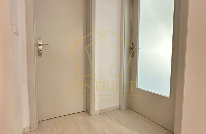 Duplex cu 4 camere si dressing mobilat in Giroc zona Planetelor la asfalt. - Poză 6