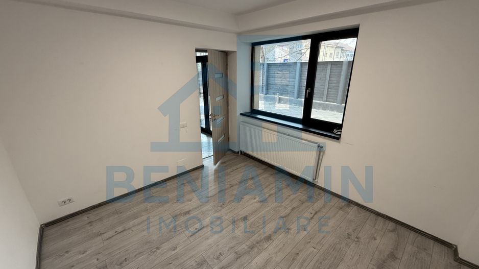 Spatiu Central - Nanterre - 111mp - trafic pietonal - Disponibil - Poză 3