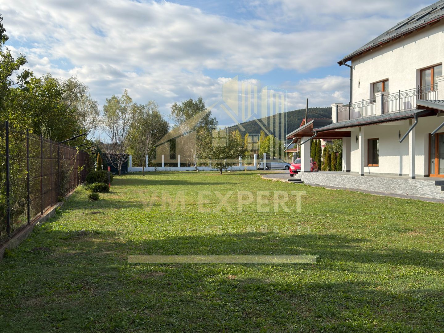 CASĂ 5 CAMERE TEREN 1600 MP CAMPULUNG - Poză 7