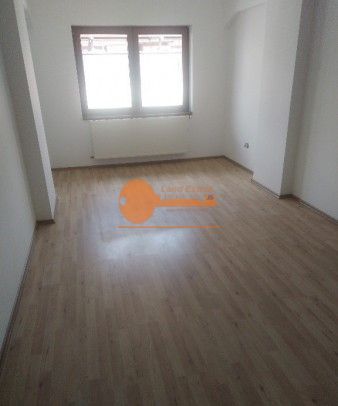 Apartament 2 camere | Semi-mobilat | Liber imediat - Poză 4