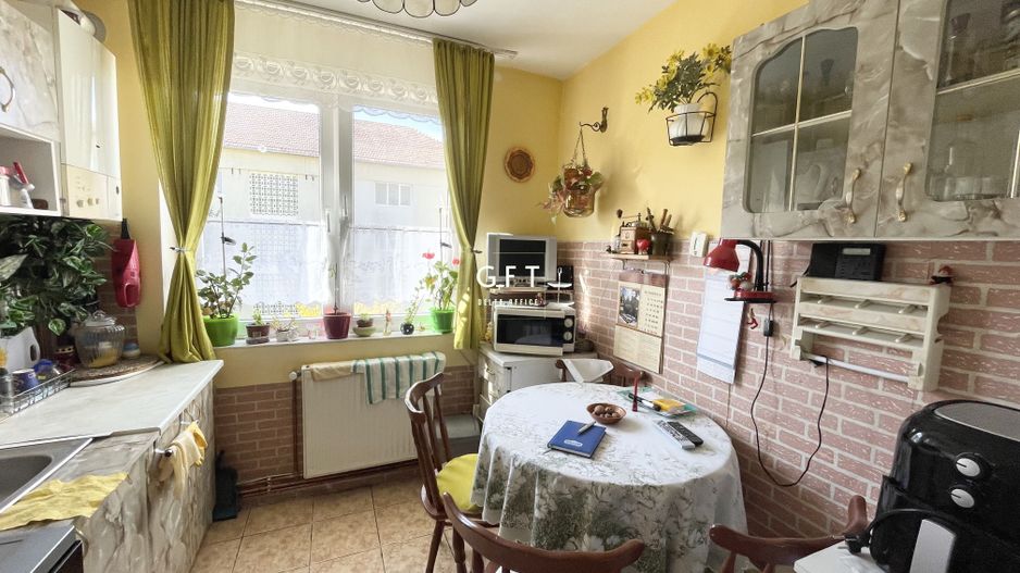 Apartament 3 camere, Et. 3, zona Big - Poză 4