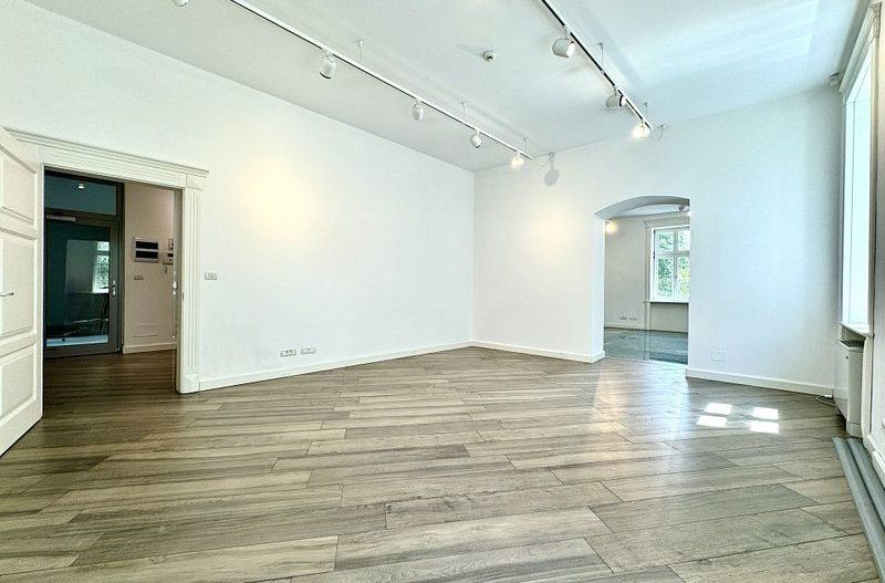 Birou elegant si spațios in Piața Unirii - Poză 6