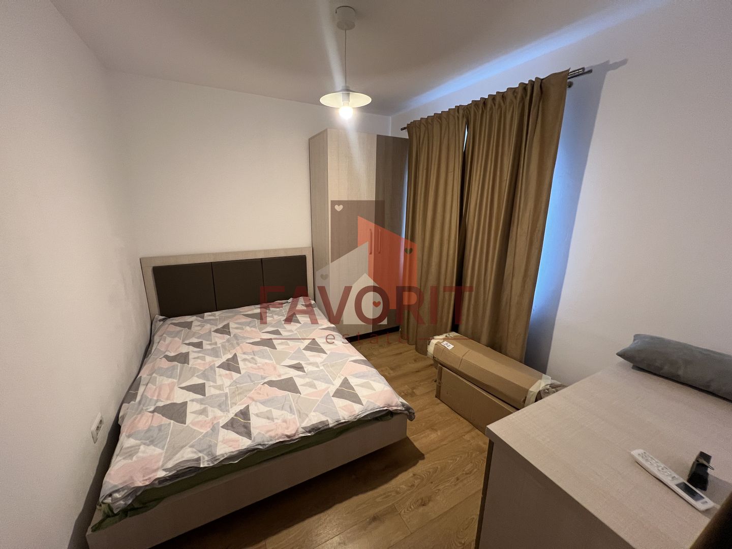 1/2 Duplex 4 camere | Mobilat | Giroc - Zona Neptun - Poză 13