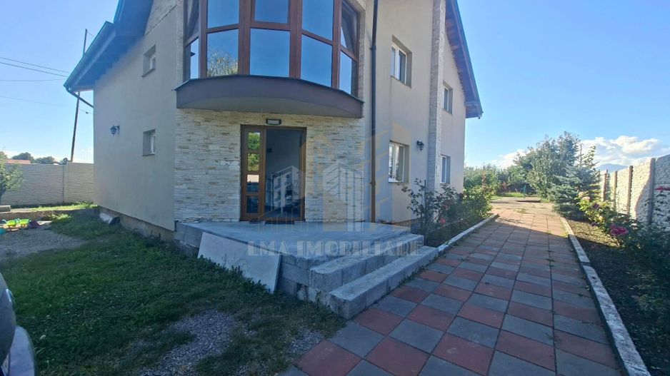 Casa individuala Harman Brasov  parter+etaj - Poză 2