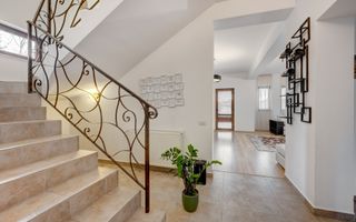 Vila de vanzare in Otopeni-central, zona linistita-Comision 0% - Poză 24