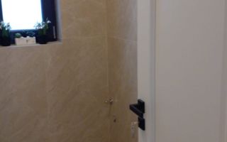 Reședință Modernă cu Finisaje Distinse - Poză 32