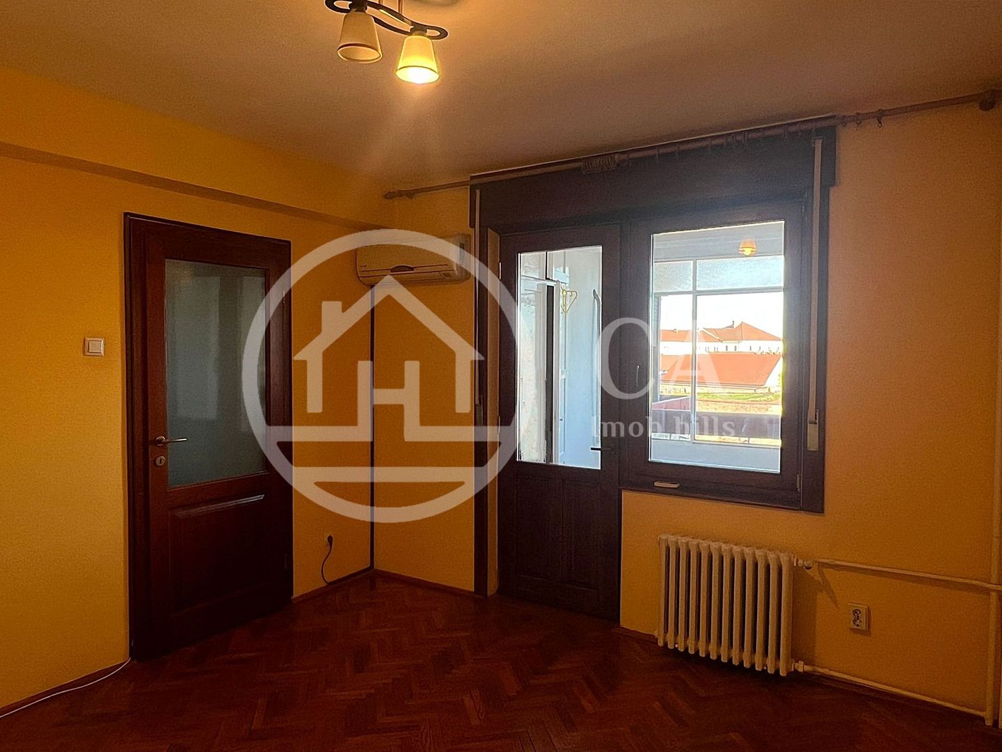 Apartament cu 4 camere de vanzare Ultracentral Oradea - Poză 16