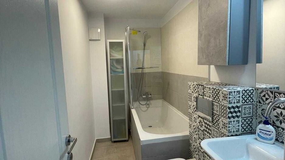 Inchiriere apartament 3 camere Tei - Poză 3