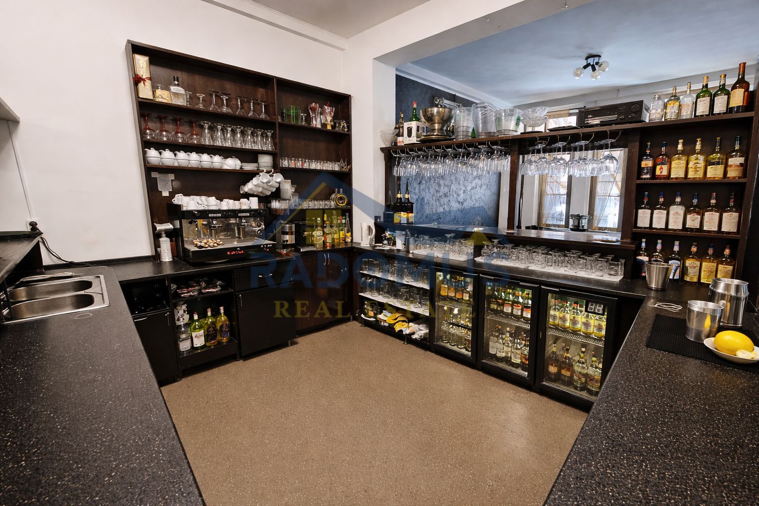 Oportunitate - Restaurant & Hotel în zonă centrală, Ploiești - Poză 13