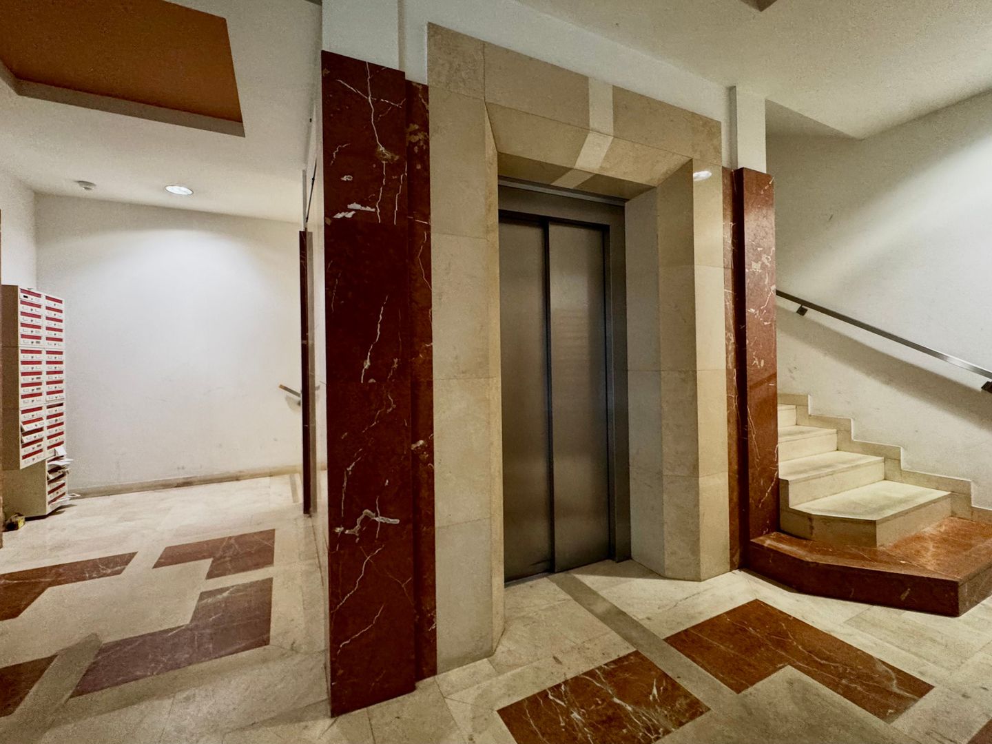 Apartament 2 camere,  spatios, cu parcare subterana, Torontalului RING - Poză 15