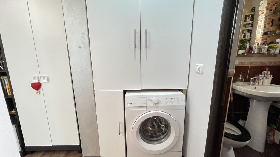 Locuinta luminoasa la mansarda-constructie 2013 - Poză 8