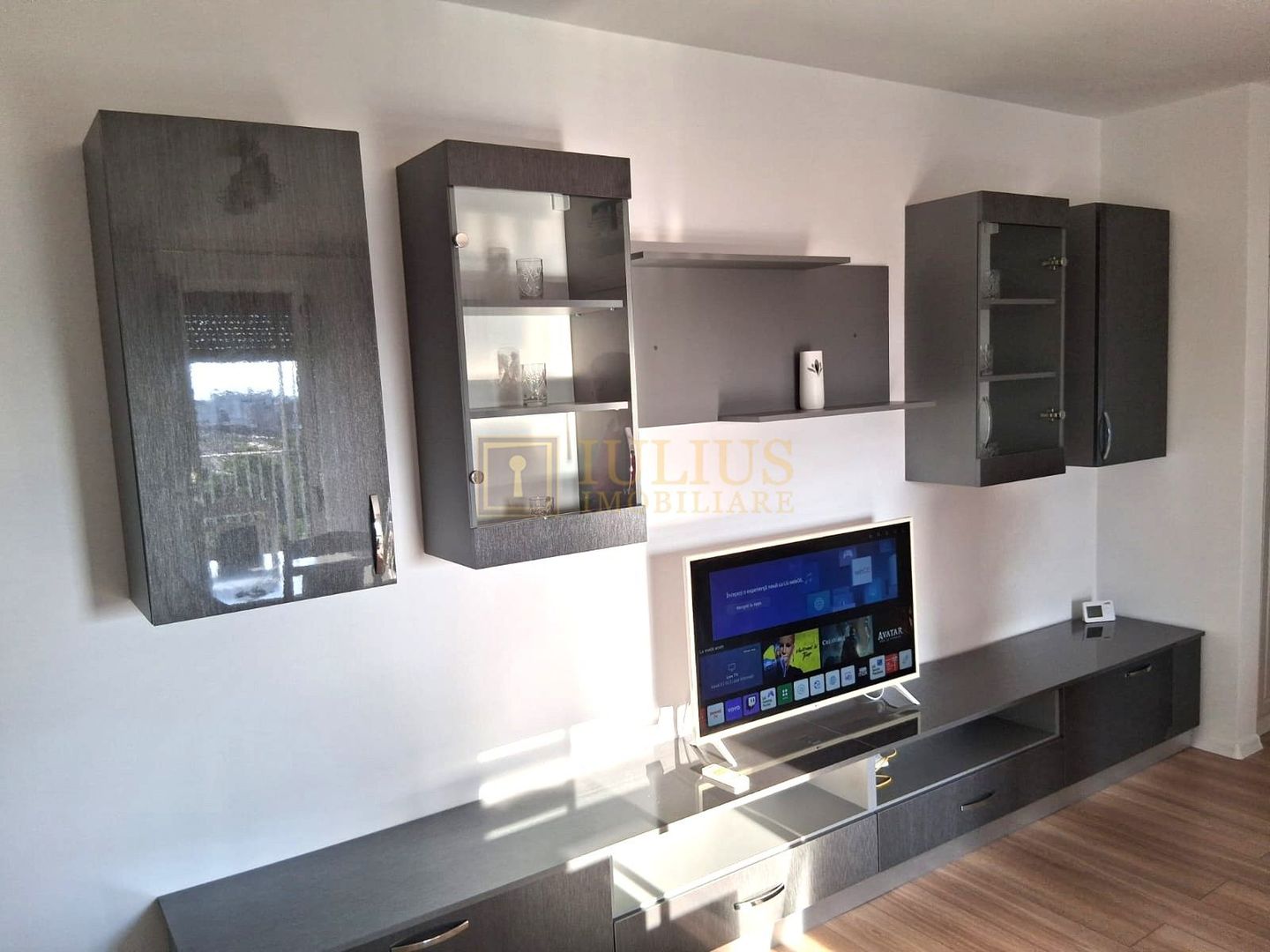 2 camere, City of Mara, loc de parcare - Poză 2