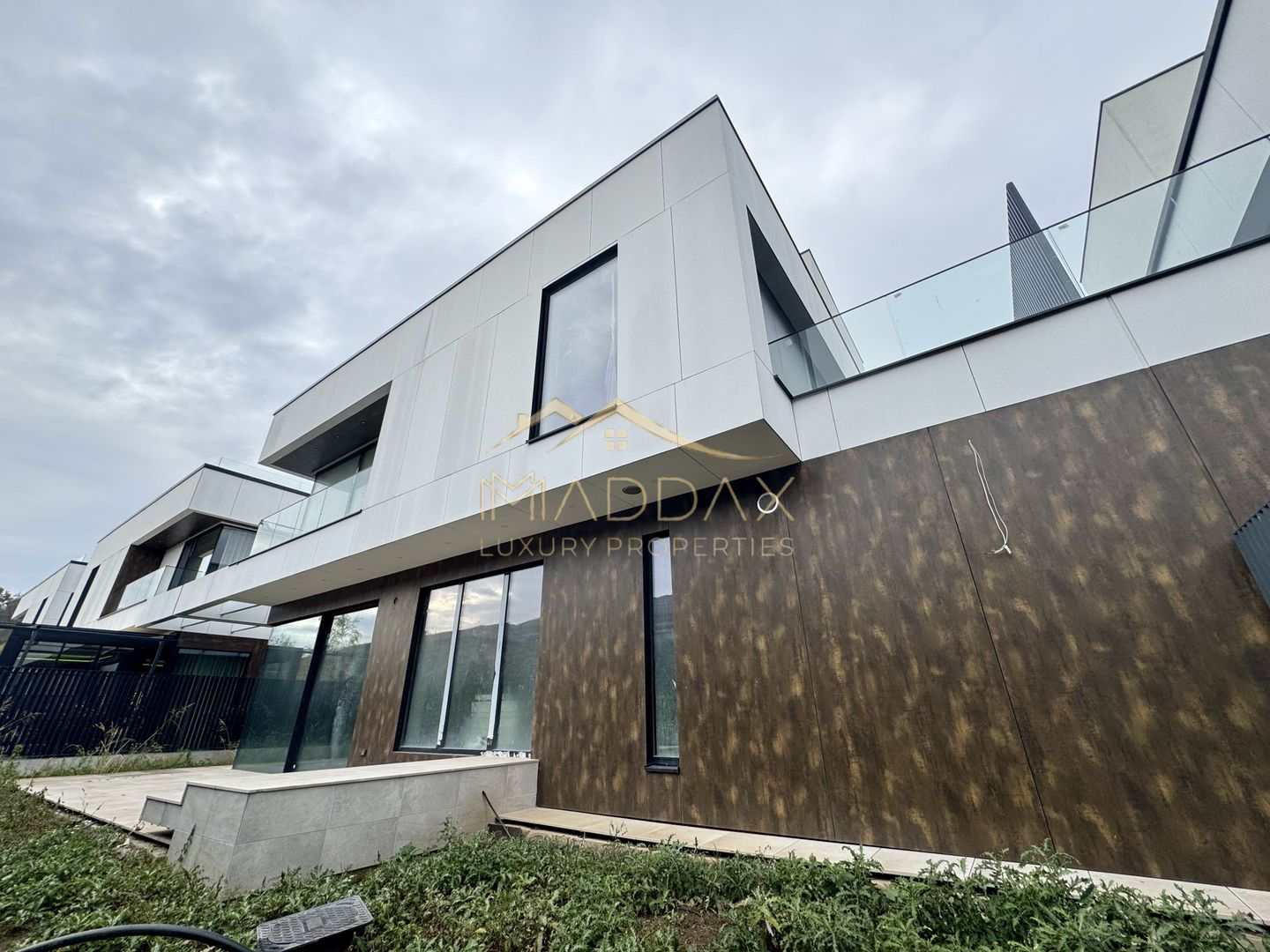 Vila Individuala Exclusivista 6 camere *525mp* // Pipera - Scoala Americana - Poză 1