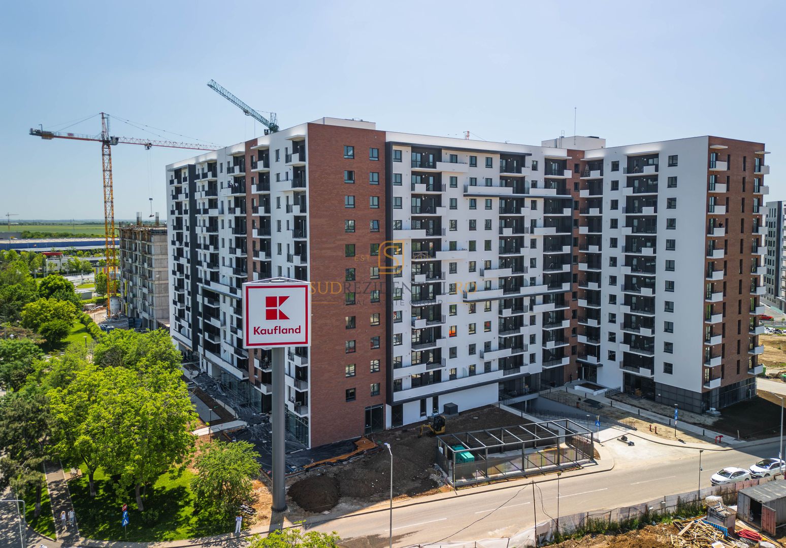 De închiriat 2 camere, Vienna Parkside, Mobilat + Parcare - Poză 16