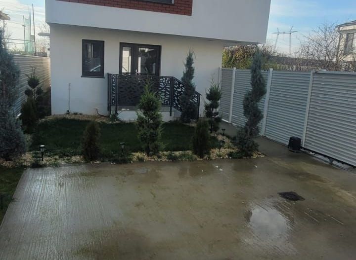 VILA TIP DUPLEX, MUTARE IMEDIATA / ZONA DE CASE - TRAPEZULUI! - Poză 12