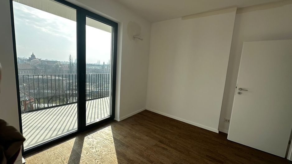 New apartment 2 bedrooms  with underground parking - Poză 11