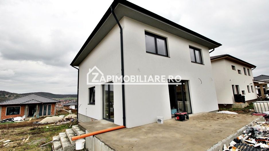 Casa 5 camere,3 băi,la cheie,138 mp,528mp teren,0% comision - Poză 3