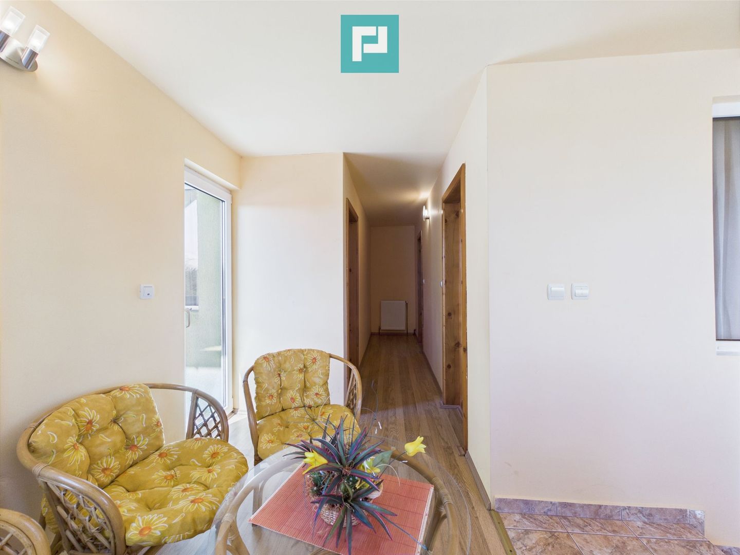 Vilă cochetă 4 camere P+M în Munar - Poză 15