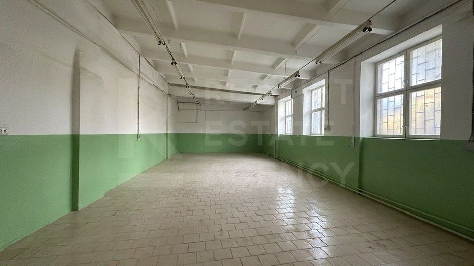 Chirie, spatiu industrial , 1500 mp, str. Calea Iesilor, Sculeni - Poză 8