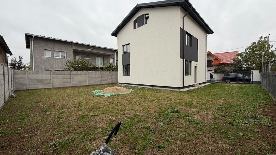 CASA INDIVIDUALA - TEREN 450 MP, TOATE UTILITATILRE, COMISION 0% - Poză 2