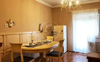 Apartament de inchiriat cu 3 camere Ultracentral, Oradea - Poză 12