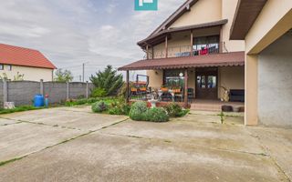 Vilă cu 6 camere și teren generos în Șagu - Poză 6