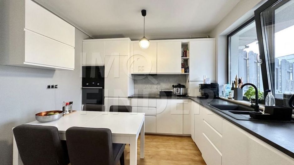 Inchiriere penthouse 3 camere Buna Ziua, zona Liceului Elf - Poză 2