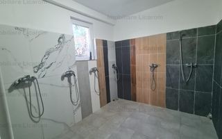 Proprietate in Cristian cu trei constructii+o fundatie,450000euro - Poză 35