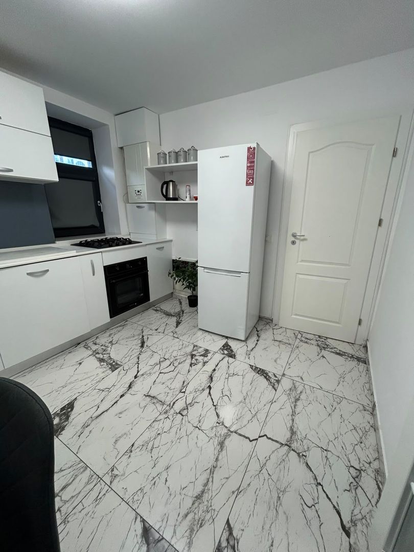 STUDIO DE INCHIRIAT PARCUL CAROL - TINERETULUI - Poză 4