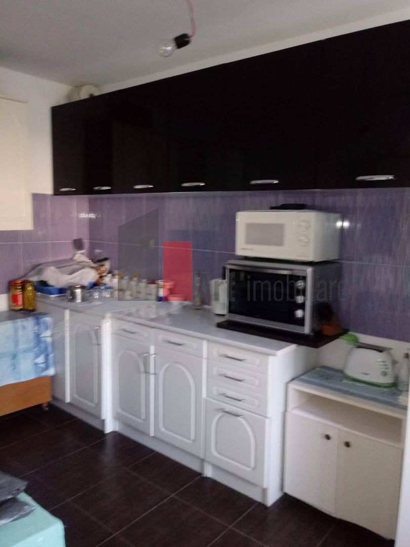 2 case + teren + anexe - proprietate completa in Coteana - Poză 4