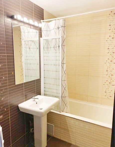 AP. 2 CAMERE TITAN, BUCATARIE INCHISA, BLOC REABILITAT, METROU 10 MIN - Poză 7