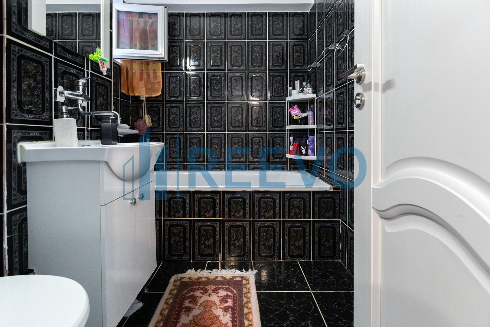 Apartament de vânzare cu 3 camere,  str. Letea, Bacău - Poză 7