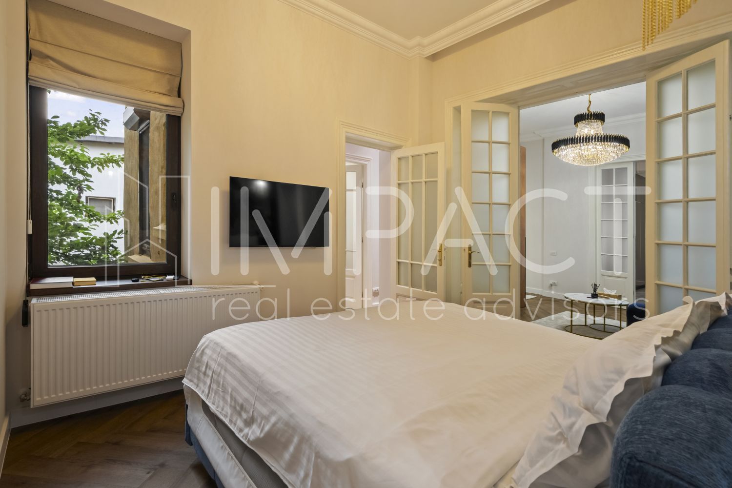 APARTAMENT DEOSEBIT CU 3 CAMERE IN VILA || CURTE - Poză 6