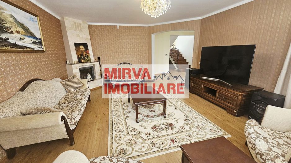 Vilă spațioasă Strejnicu S+P+1E+M, 8 camere, garaj, teren 595 mp - Poză 27