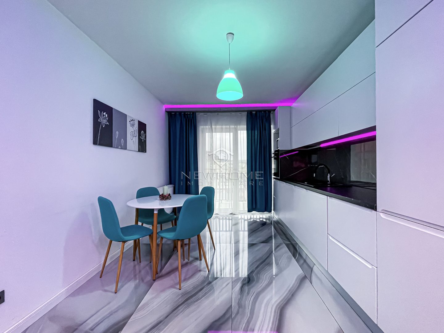 Apartament 4 camere, Parcare, Str Cetatii Floresti - Poză 2