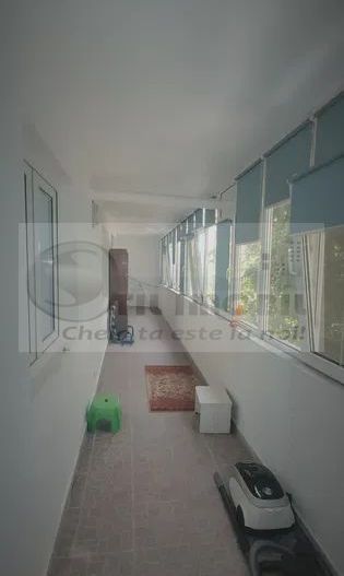 Apartament - 3 Camere Nicolina - 560 euro - Poză 10