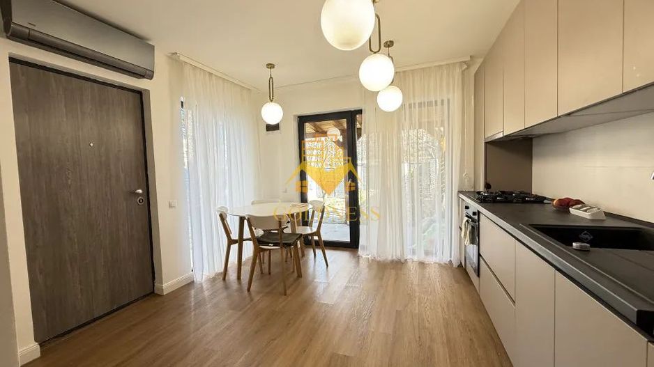 Casă / Vilă cu 3 camere, premium, 220 mp teren, Gheorgheni,Iulius Mall - Poză 3