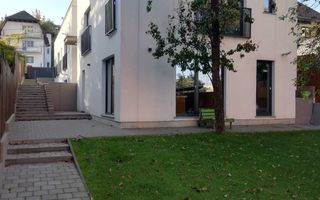 Dau in chirie cladire de 500 mp, superfinisat, teren 600 mp,str Meteor - Poză 6