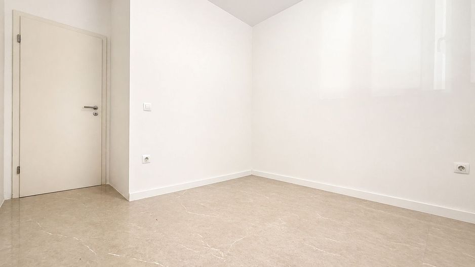 Spațiu comercial, vitrină stradală, zona Coresi – Maurer Residence - Poză 5