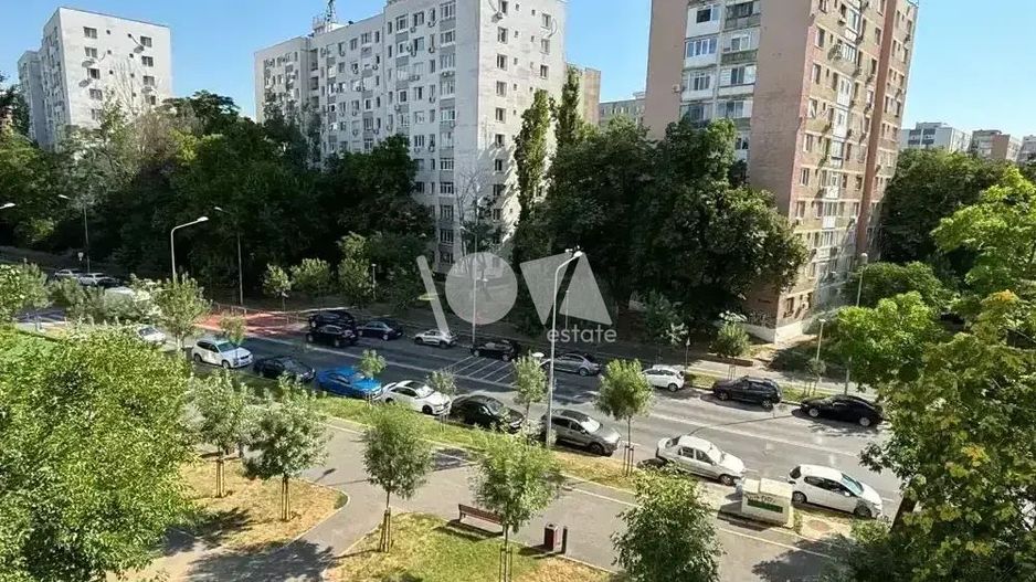 De vânzare: apartament 3 camere-Drumul Taberei-metrou-Râul Doamnei - Poză 1