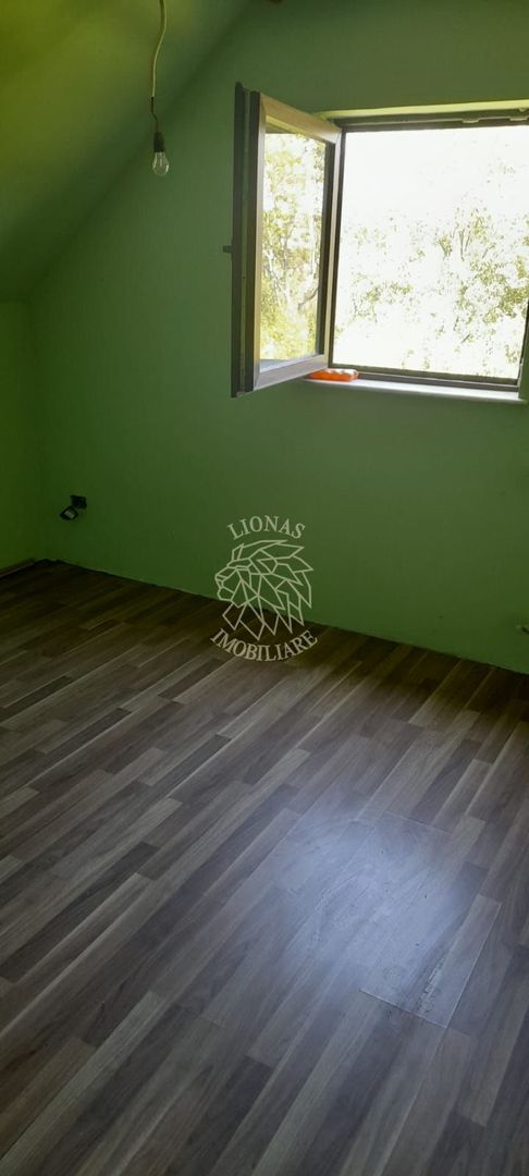 Casa 5 camere 183 mp-teren 2135 mp-garaj- Posmus, Com. Sieu - Poză 4