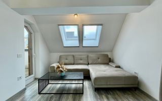 Prnthouse 3 camere | Scară interioară  | 2 balcoane - Poză 5