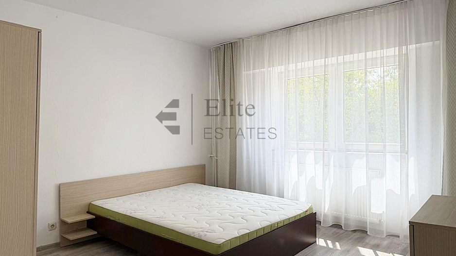 Apartament 1 camera de inchirat Bld. Decebal Oradea - Poză 1