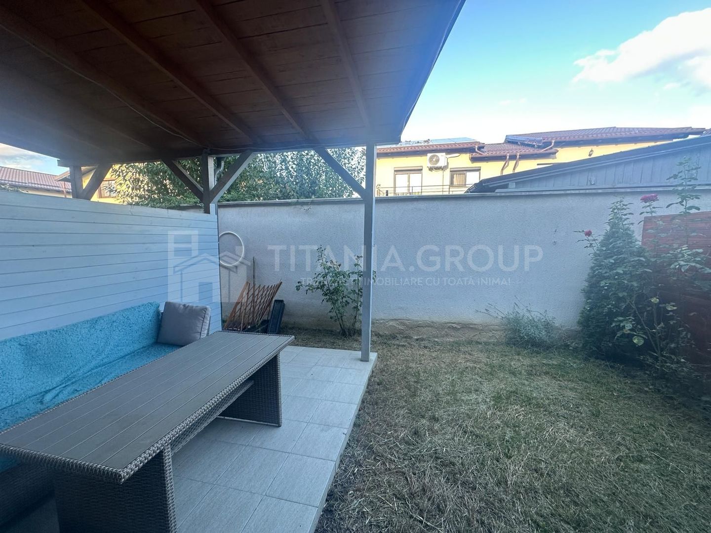 Casa mobilata modern, cu 3 camere de inchiriat - Sanpetru - Poză 4