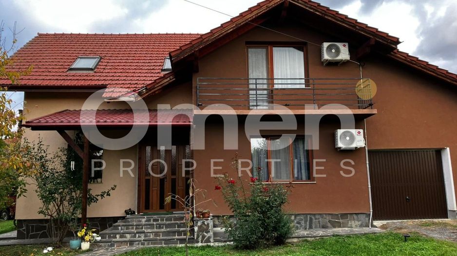 Vilă de închiriat – 260 mp utili, teren 1300 mp, 5 dormitoare, 3 băi, 3 balcoane - Poză 26