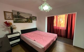 Apartament decomandat, zona Dambovita | Etaj 2 | Centrala proprie - Poză 1